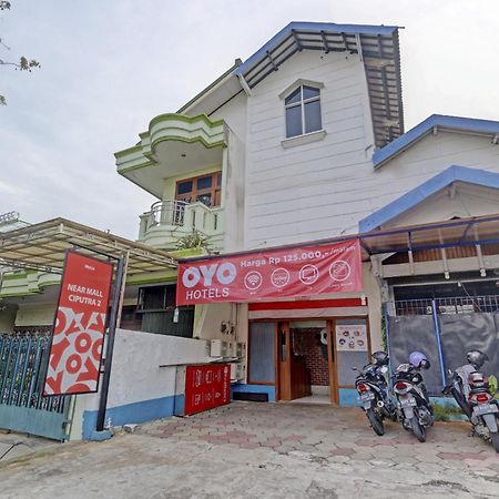 Super Oyo 90426 Near Mall Ciputra 2 Semarang Esterno foto